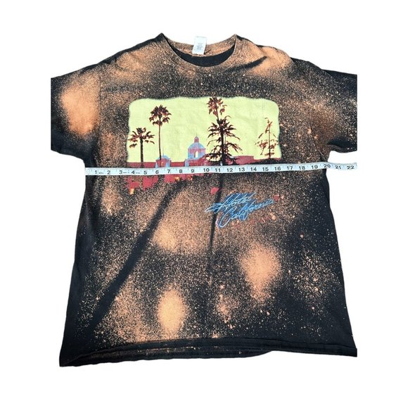 Eagles 2017 Tour Tshirt Size L - Picture 4 of 7
